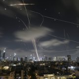 Le dôme de fer israélien en action, le 18 juin dernier. KEYSTONE/AP/Leo Correa